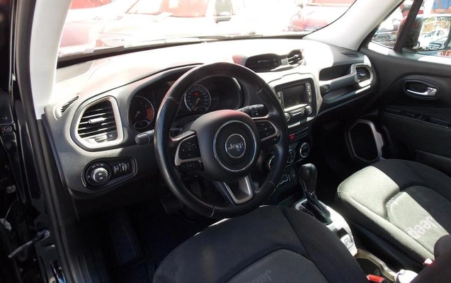 imagem-https://www.socarrao.com.br/sc-vehicle-images-prod/3406281/1787571370330-8014018_14_B_cd2913fa5c.jpeg