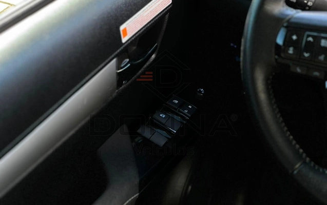 imagem-https://www.socarrao.com.br/sc-vehicle-images-prod/3406307/1787572822684-6f3fba0a50f44f57a2320f40b999cb24_1787572708569.jpg