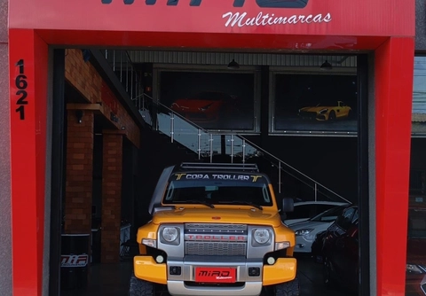 Troller T-4 2015 Amarelo — foto 1 de 3