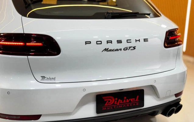 imagem-https://www.socarrao.com.br/sc-vehicle-images-prod/3406311/1787926535396-8406986_10_B_1ddaec96e4.jpeg