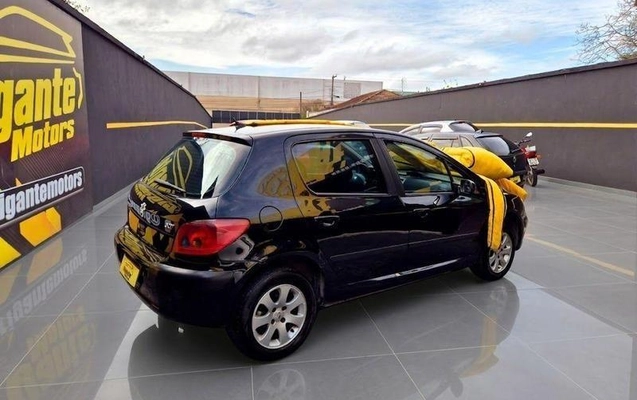 imagem-https://www.socarrao.com.br/sc-vehicle-images-prod/3406318/1787573135889-8408592_4_B_b5576a6b74.jpeg
