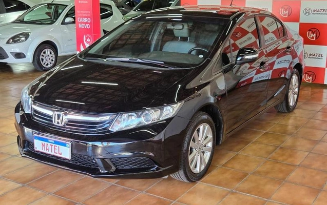 imagem-https://www.socarrao.com.br/sc-vehicle-images-prod/3406327/1787777851834-8408598_1_B_725006eb99.jpeg