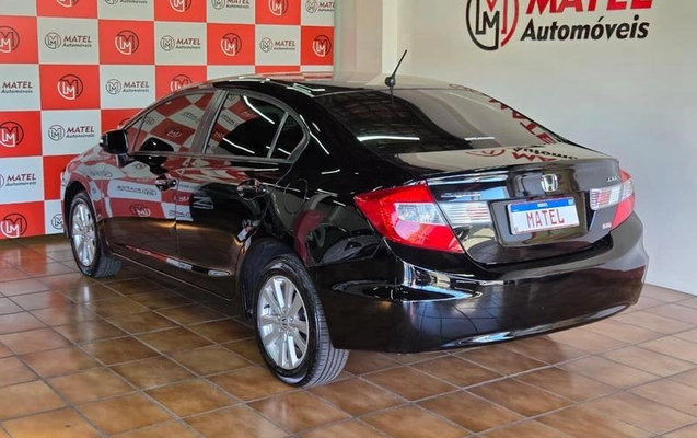 imagem-https://www.socarrao.com.br/sc-vehicle-images-prod/3406327/1787777851837-8408598_11_B_d064e0c861.jpeg
