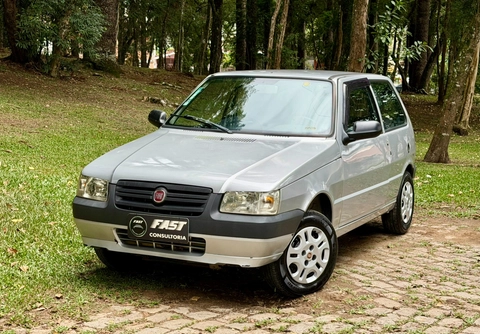 Fiat Uno 2013 Prata — foto 1 de 3