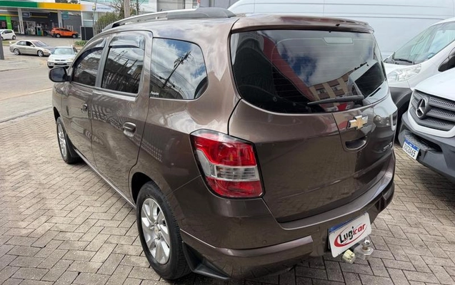 imagem-https://www.socarrao.com.br/sc-vehicle-images-prod/3406401/1787919247170-8408658_2_B_231d7e84e3.jpeg