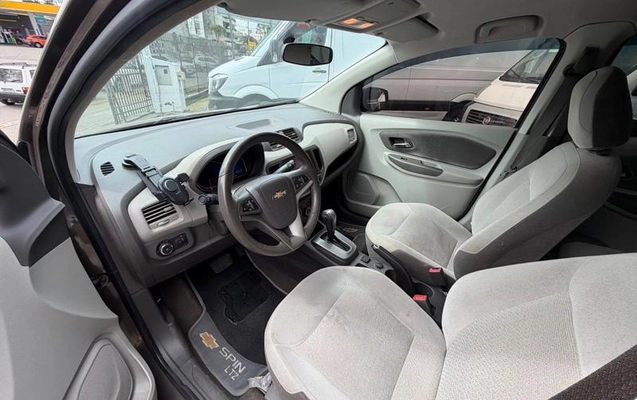 imagem-https://www.socarrao.com.br/sc-vehicle-images-prod/3406401/1787919247178-8408658_5_B_4139f28617.jpeg