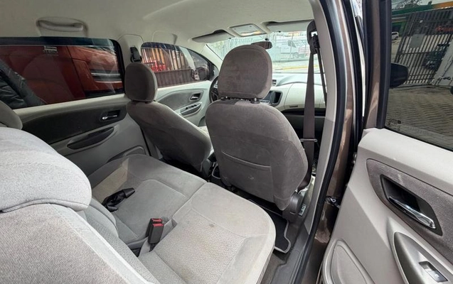 imagem-https://www.socarrao.com.br/sc-vehicle-images-prod/3406401/1787919247180-8408658_6_B_f6300c3179.jpeg