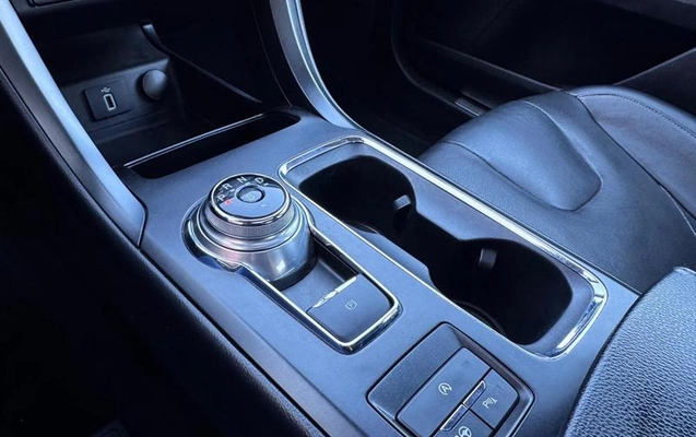 imagem-https://www.socarrao.com.br/sc-vehicle-images-prod/3406434/1789073207805-8407115_13_B_ed2cf8548e.jpeg