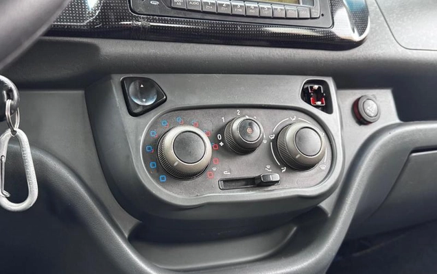 imagem-https://www.socarrao.com.br/sc-vehicle-images-prod/3406484/1788191797616-8386791_12_B_09f2aeb7c4.jpeg