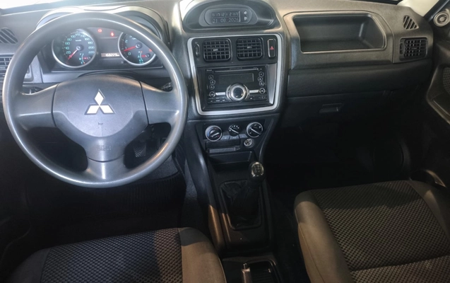 imagem-https://www.socarrao.com.br/sc-vehicle-images-prod/3406699/1787575161153-1_123603.jpg