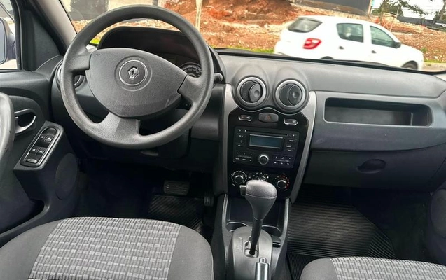 imagem-https://www.socarrao.com.br/sc-vehicle-images-prod/3406707/1787575186835-8402385_7_B_444e8d7cec.jpeg