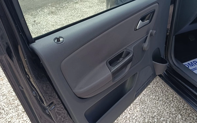 imagem-https://www.socarrao.com.br/sc-vehicle-images-prod/3406764/1787837955957-V2hhdHNBcHAgSW1hZ2UgMjAyNi0wOC0yNyBhdCAxMC4xMy4wMiAoMSkuanBlZw.jpeg