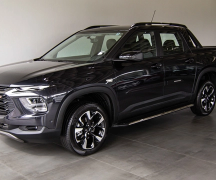 Chevrolet Montana 2024 Preto — foto 1 de 3