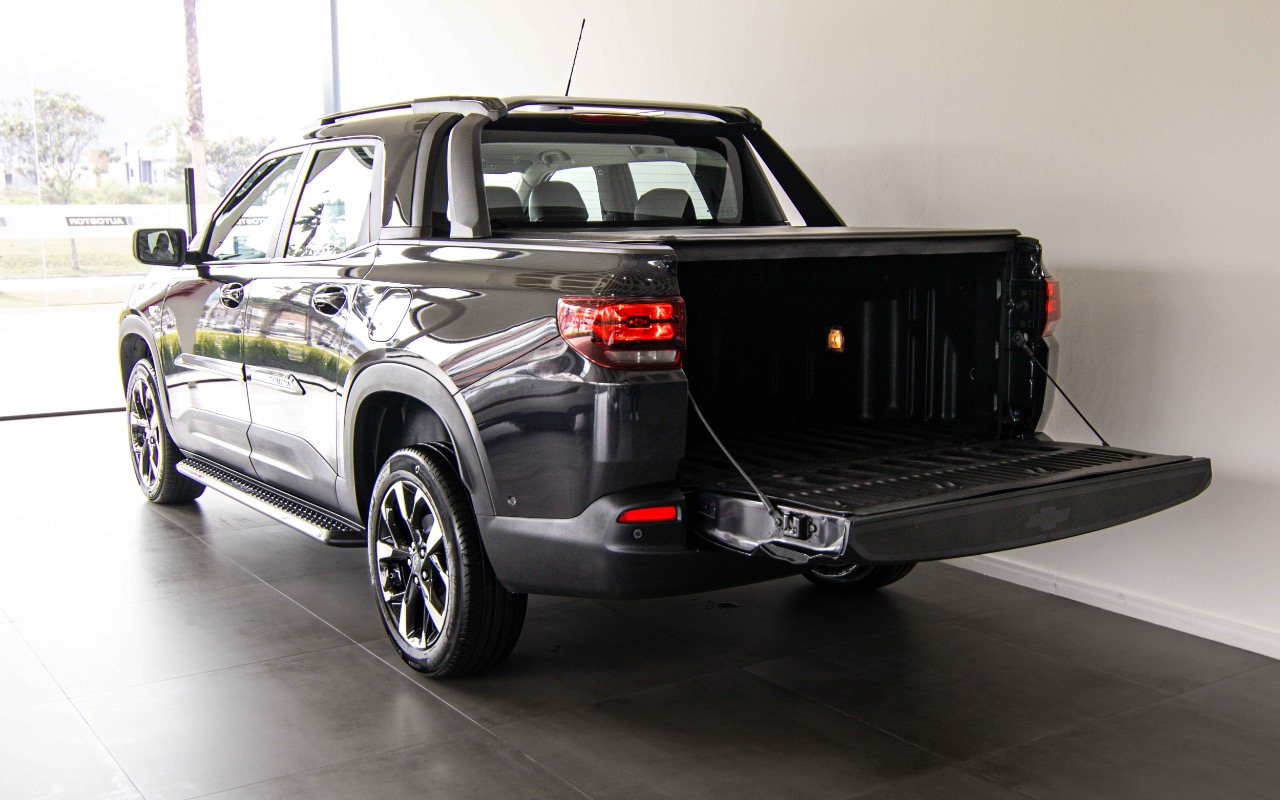 imagem-https://www.socarrao.com.br/sc-vehicle-images-prod/3406856/1787575706472-SU1HXzAwNTAuanBn.jpg