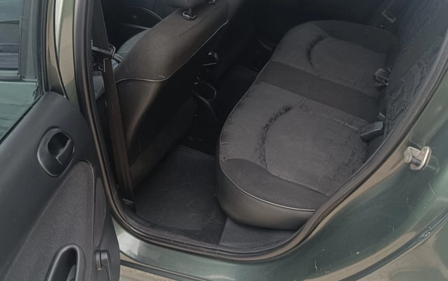 imagem-https://www.socarrao.com.br/sc-vehicle-images-prod/3406926/1788535322690-V2hhdHNBcHAgSW1hZ2UgMjAyNi0wOS0wNCBhdCAxMS41OC4yMSAoMSkuanBlZw.jpeg