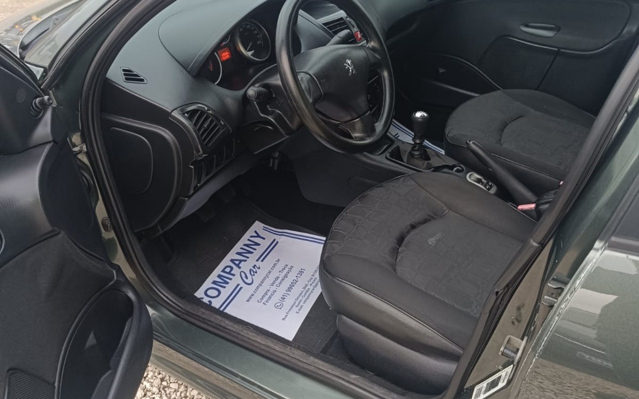 imagem-https://www.socarrao.com.br/sc-vehicle-images-prod/3406926/1788535322785-V2hhdHNBcHAgSW1hZ2UgMjAyNi0wOS0wNCBhdCAxMS41OC4yMS5qcGVn.jpeg