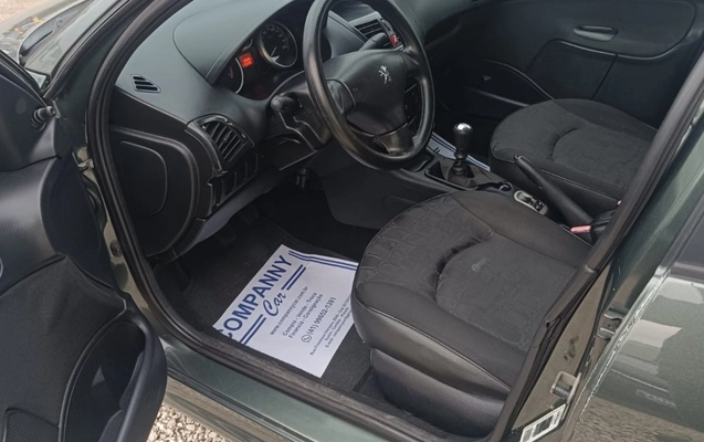 imagem-https://www.socarrao.com.br/sc-vehicle-images-prod/3406926/1788535322785-V2hhdHNBcHAgSW1hZ2UgMjAyNi0wOS0wNCBhdCAxMS41OC4yMS5qcGVn.jpeg