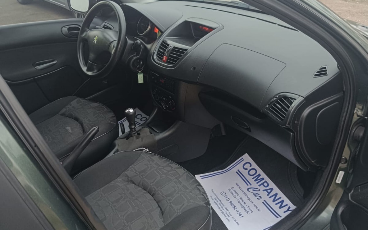 imagem-https://www.socarrao.com.br/sc-vehicle-images-prod/3406926/1788535323078-V2hhdHNBcHAgSW1hZ2UgMjAyNi0wOS0wNCBhdCAxMS41OC4yMiAoMykuanBlZw.jpeg