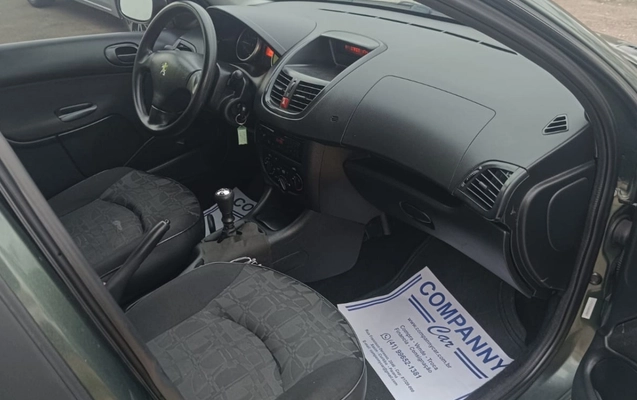 imagem-https://www.socarrao.com.br/sc-vehicle-images-prod/3406926/1788535323078-V2hhdHNBcHAgSW1hZ2UgMjAyNi0wOS0wNCBhdCAxMS41OC4yMiAoMykuanBlZw.jpeg