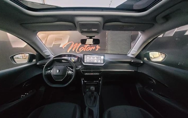 imagem-https://www.socarrao.com.br/sc-vehicle-images-prod/3406994/1789999521634-8404081_16_B_bac3e180a4.jpeg
