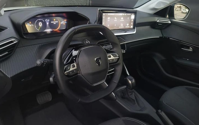 imagem-https://www.socarrao.com.br/sc-vehicle-images-prod/3406994/1789999521638-8404081_11_B_d9a8a3fb21.jpeg