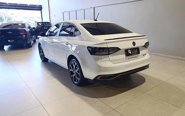 imagem-https://www.socarrao.com.br/sc-vehicle-images-prod/34070/1787224548601-7504817_0_B_1953f69402.jpeg