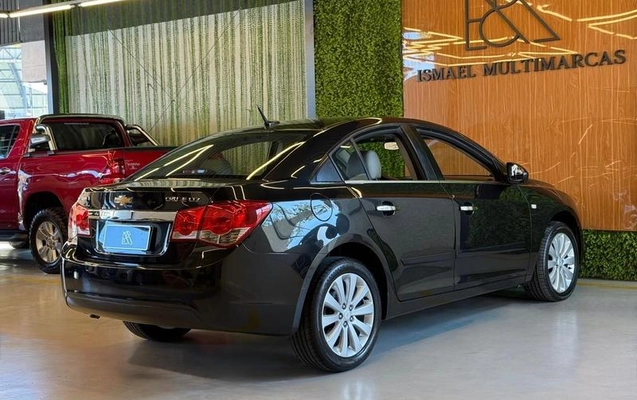 imagem-https://www.socarrao.com.br/sc-vehicle-images-prod/3407082/1788525159162-8403237_2_B_5f9a555cce.jpeg