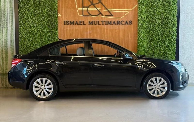 imagem-https://www.socarrao.com.br/sc-vehicle-images-prod/3407082/1788525159165-8403237_12_B_28205df055.jpeg