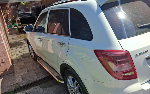 imagem-https://www.socarrao.com.br/sc-vehicle-images-prod/3407149/1787591794081-1189cabb-8aa3-45cd-843a-76cca7d0306d.jpg