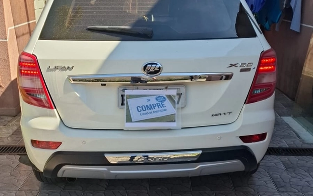 imagem-https://www.socarrao.com.br/sc-vehicle-images-prod/3407149/1787591794083-abac41ff-9724-4c95-86fe-cfa73969b103.jpg