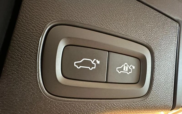 imagem-https://www.socarrao.com.br/sc-vehicle-images-prod/3407167/1789062472324-8404675_16_B_ec36664d0f.jpeg