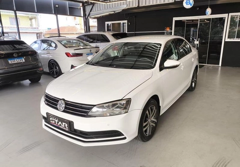 Volkswagen Jetta 2015 Branco — foto 1 de 3