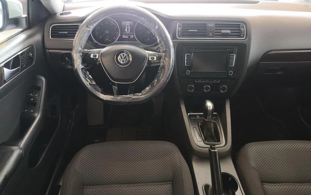 imagem-https://www.socarrao.com.br/sc-vehicle-images-prod/3407176/1787576730452-8297522_8_B_7db7b78dd5.jpeg