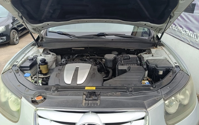 imagem-https://www.socarrao.com.br/sc-vehicle-images-prod/3407371/1789161363384-V2hhdHNBcHAgSW1hZ2UgMjAyNi0wOS0xMSBhdCAxOC4wNC4yMiAoMykuanBlZw.jpeg
