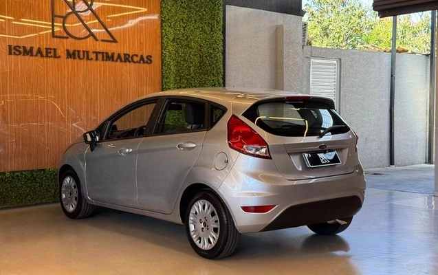 imagem-https://www.socarrao.com.br/sc-vehicle-images-prod/3407404/1789473229923-8383892_9_B_b82eb20947.jpeg