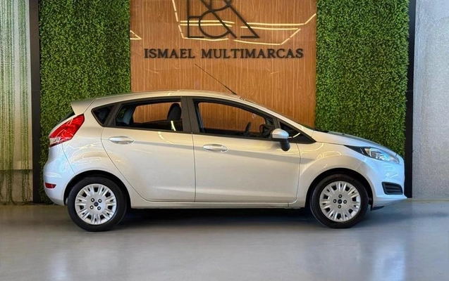 imagem-https://www.socarrao.com.br/sc-vehicle-images-prod/3407404/1789473229924-8383892_13_B_c7ed551dab.jpeg