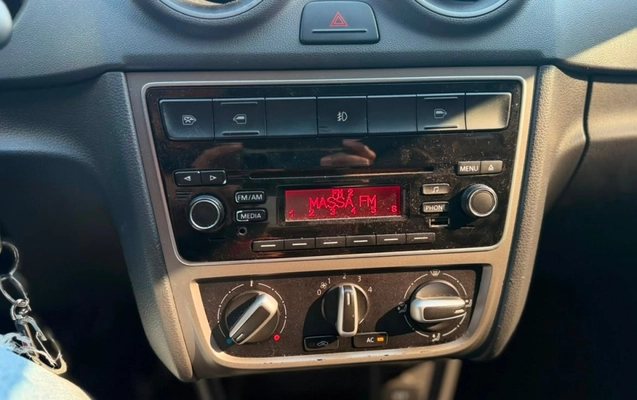 imagem-https://www.socarrao.com.br/sc-vehicle-images-prod/3407430/1787577187607-ZgumFqft1Gk6ahmcHsq4wF009t8raBo4.jpg