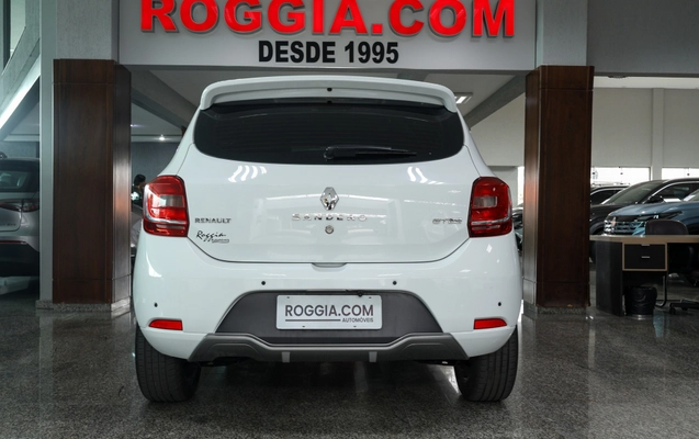 imagem-https://www.socarrao.com.br/sc-vehicle-images-prod/3407506/1787577369714-de48b711-d81d-4aec-a935-57a06c16d9ab.jpg