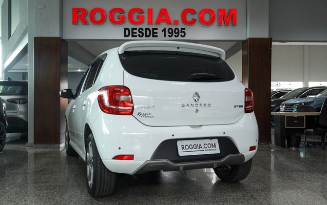 imagem-https://www.socarrao.com.br/sc-vehicle-images-prod/3407506/1787577369715-1c085143-2934-4687-9b04-eabe9fa6a205.jpg