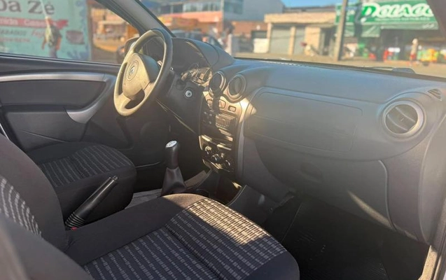 imagem-https://www.socarrao.com.br/sc-vehicle-images-prod/3407675/1789148634461-8409056_9_B_4670b1eedf.jpeg
