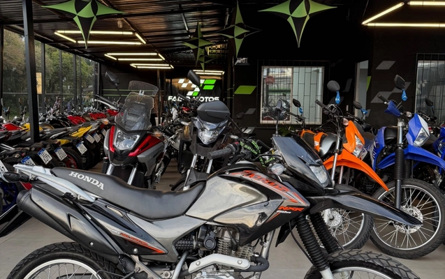 imagem-https://www.socarrao.com.br/sc-vehicle-images-prod/3407782/1787577795798-NzgxODY3NDA5XzE4MTIyNTg1NjA1ODQyMjQ4Xzc4NjQ5MTU2NjkwMzMyMTE4Mjhfbi5qcGc.jpg