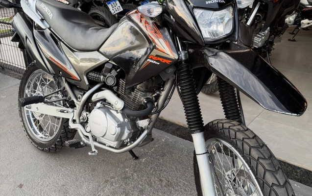 imagem-https://www.socarrao.com.br/sc-vehicle-images-prod/3407782/1787577795928-NzgwMDg3Nzk3XzE4MTIyNTg1NjE0ODQyMjQ4Xzg3ODczMzMxNDA4NTk5MTExNTlfbi5qcGc.jpg