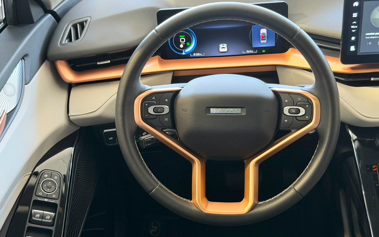 imagem-https://www.socarrao.com.br/sc-vehicle-images-prod/3407868/1787578467948-OS5qcGVn.jpeg