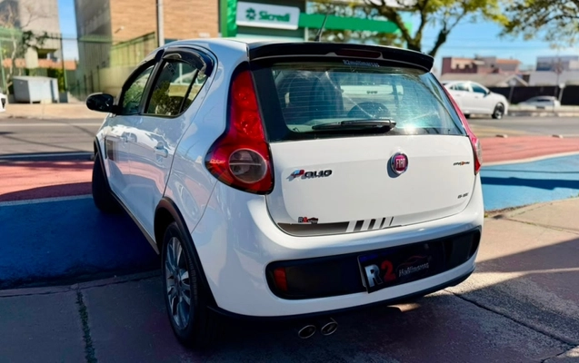 imagem-https://www.socarrao.com.br/sc-vehicle-images-prod/3407907/1787578585097-mvWCwCgTdHGtipj0oLQ7AnRtxWEiTA0j.jpg