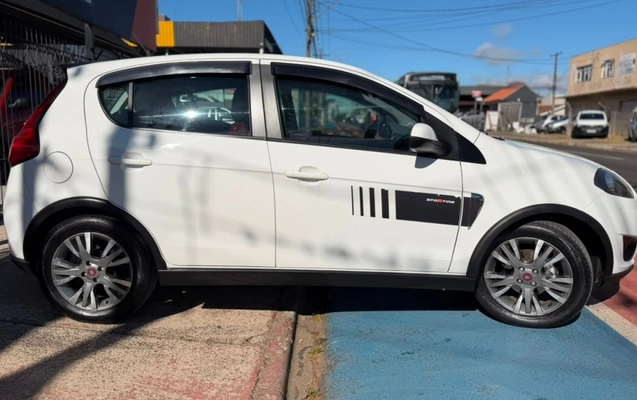 imagem-https://www.socarrao.com.br/sc-vehicle-images-prod/3407907/1787578585100-OtjSTCdAraEuk5Q0ljKR1tb9YDuEIlWt.jpg