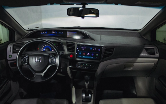 imagem-https://www.socarrao.com.br/sc-vehicle-images-prod/3408079/1787578952521-4c87f405-8308-4cf0-b163-e0dd3e3630a1.jpg