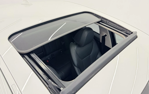 imagem-https://www.socarrao.com.br/sc-vehicle-images-prod/3408357/1787579847160-vehicle_image_1787579635_615367f86b2399bec3268a7bc998e63b.jpeg