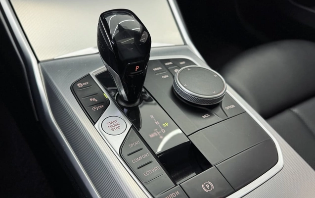 imagem-https://www.socarrao.com.br/sc-vehicle-images-prod/3408357/1787579847173-vehicle_image_1787579666_b5e26c5c8a2bc79ad3cddac93b2c9c41.jpeg