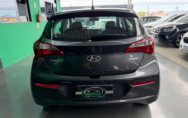imagem-https://www.socarrao.com.br/sc-vehicle-images-prod/3408528/1789149843429-gb-73f32f8.jpeg