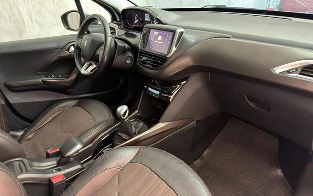 imagem-https://www.socarrao.com.br/sc-vehicle-images-prod/3408560/1789509731118-8359617_0_B_7f532ccdc7.jpeg